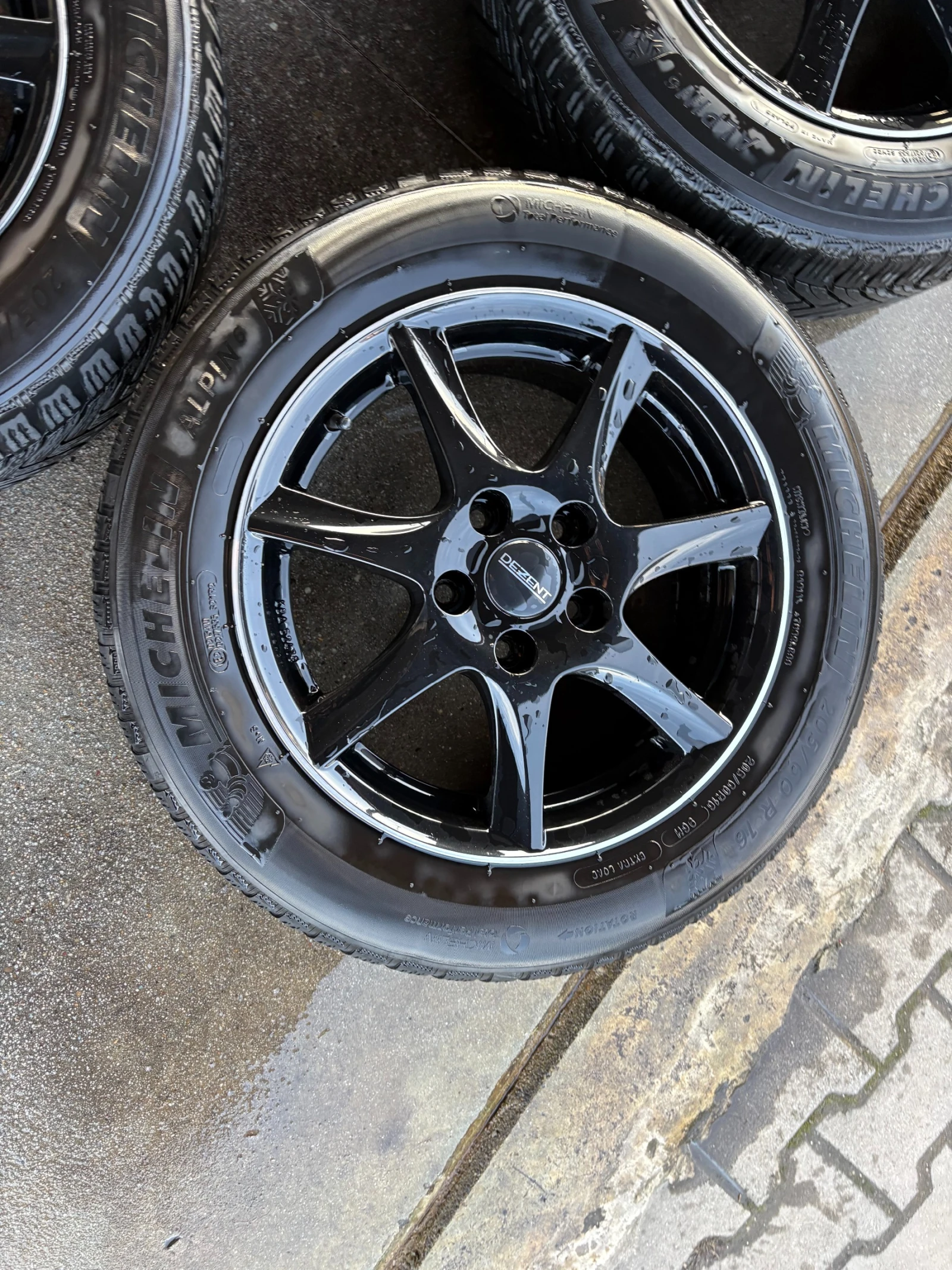 ������ �� Toyota Avensis | Mobile.bg � ����������� 4