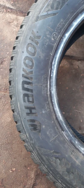 Гуми Зимни 215/60R16, снимка 10 - Гуми и джанти - 49205980