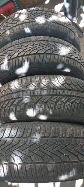 Гуми Зимни 215/65R16, снимка 7 - Гуми и джанти - 47556446