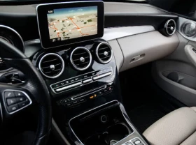 Mercedes-Benz C 400 AMG* PACK* 4MATIC* BURMESTER* КАМЕРА* КЕЙЛЕС* , снимка 8
