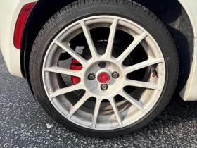 Fiat 500 * Abarth * RED LEATER* PANO* KEYLESS* ПОДГРЕВ* , снимка 7