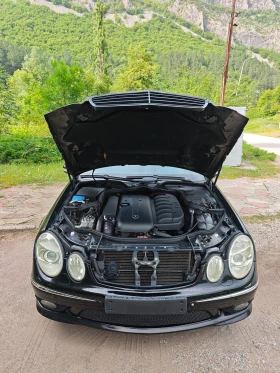 Mercedes-Benz E 320 3.2CDI AMG ПАКЕТ, снимка 13
