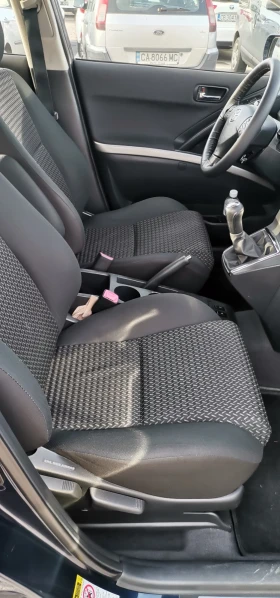 Toyota Corolla verso 1.8 vvti - фейслифт, снимка 10