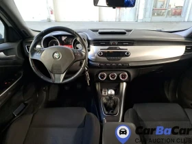 Alfa Romeo Giulietta 1.6JTD Очакван Внос!!! - 2750 € / 5378.53 лв. - 18893435 15