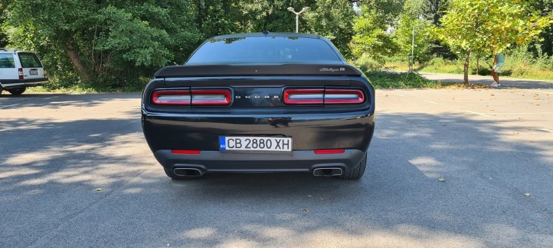 Dodge Challenger T/A, снимка 6 - Автомобили и джипове - 47346521