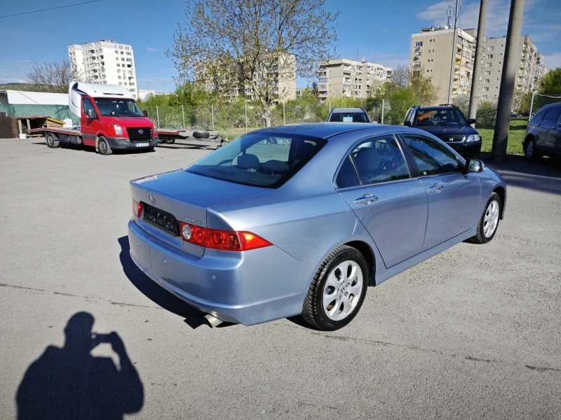 Honda Accord 2.0i AUTOM Facelift, снимка 5 - Автомобили и джипове - 45128733