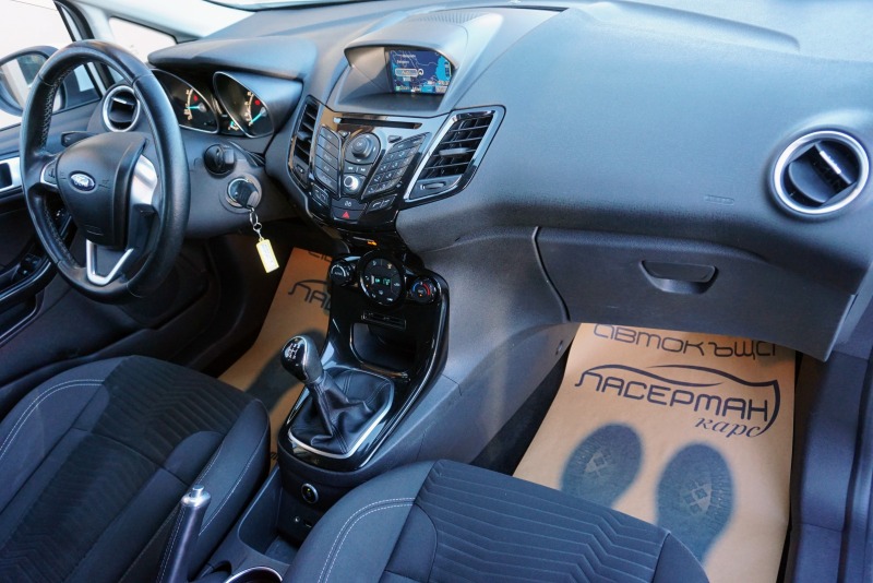 Ford Fiesta 1.4i GPL TITANIUM , снимка 10 - Автомобили и джипове - 45224837
