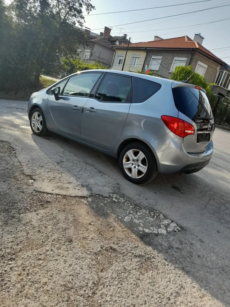 Opel Meriva 1.4т 6ск, снимка 5 - Автомобили и джипове - 47143576