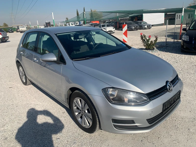 VW Golf 1.6TDI, снимка 2 - Автомобили и джипове - 47701014