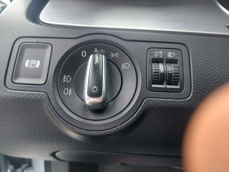 VW CC Passat 2.0TDI ЛИЗИНГ, снимка 8 - Автомобили и джипове - 49888129