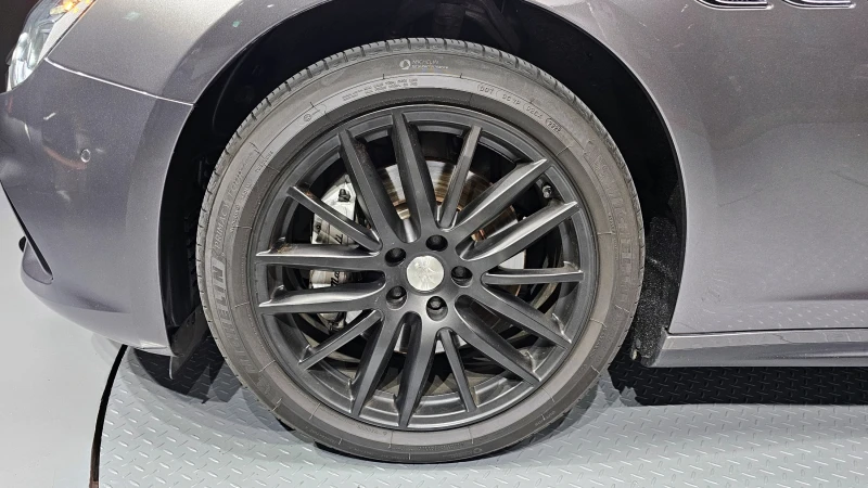 Maserati Ghibli 3.0, снимка 5 - Автомобили и джипове - 52447848