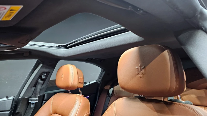 Maserati Ghibli 3.0, снимка 16 - Автомобили и джипове - 52447848