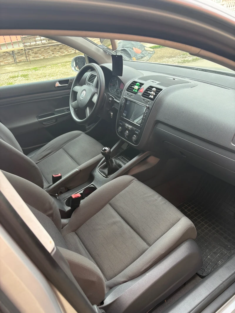 VW Golf, снимка 8 - Автомобили и джипове - 52801541