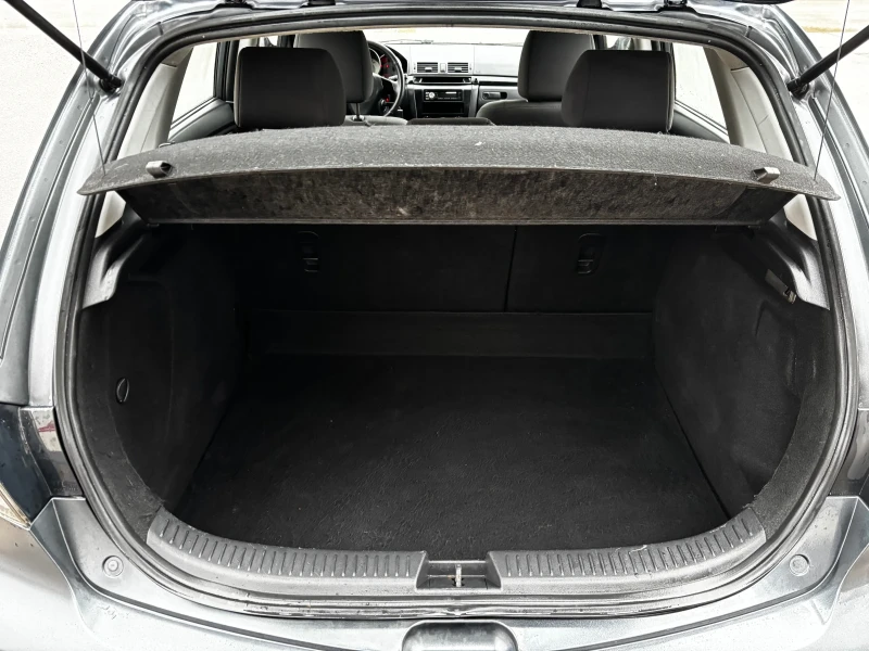 Mazda 3 1.6HDI Facelift, снимка 16 - Автомобили и джипове - 52890979