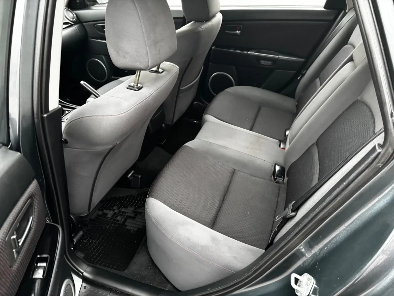 Mazda 3 1.6HDI Facelift, снимка 15 - Автомобили и джипове - 52890979