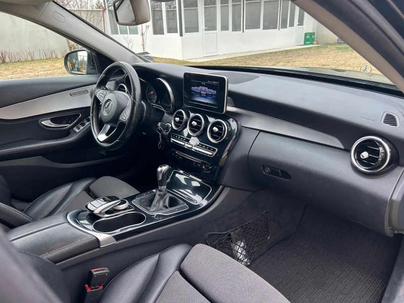 Mercedes-Benz C 200, снимка 10 - Автомобили и джипове - 52902337