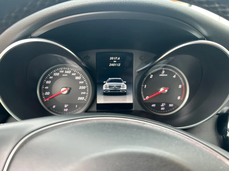 Mercedes-Benz C 200, снимка 8 - Автомобили и джипове - 52902337