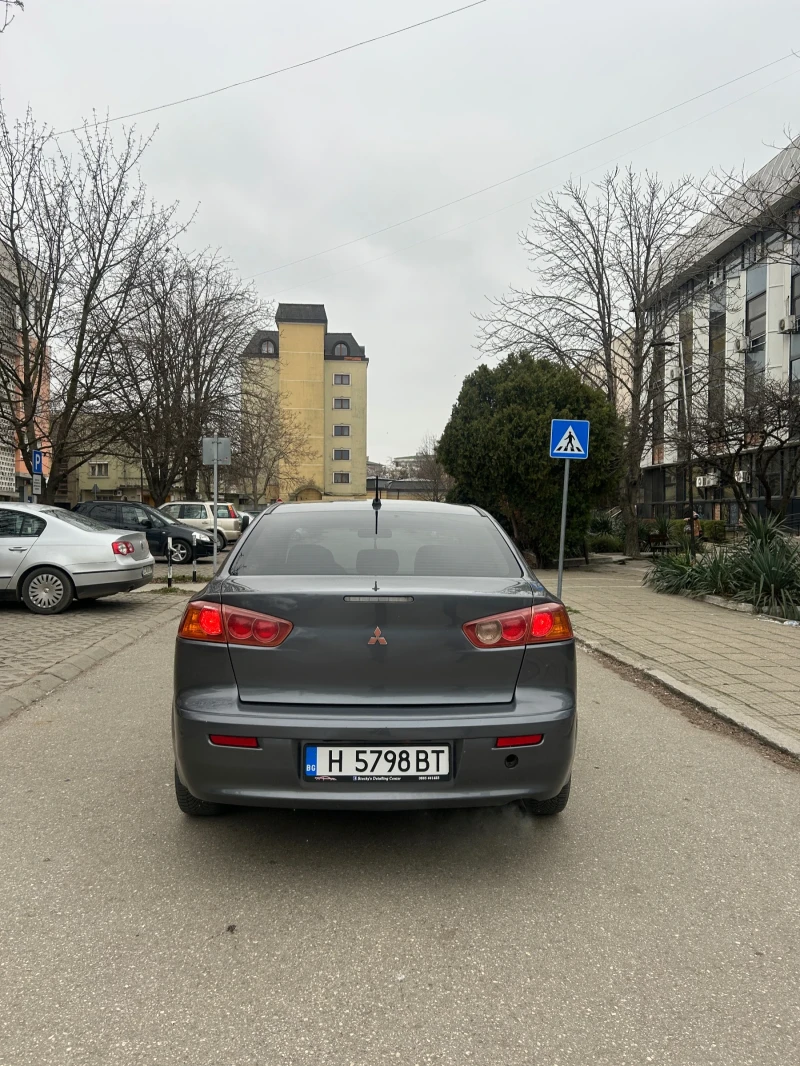 Mitsubishi Lancer 1.5 бензин 109кс, снимка 3 - Автомобили и джипове - 53055675