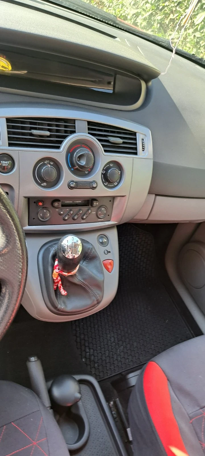 Renault Scenic  - изображение 6