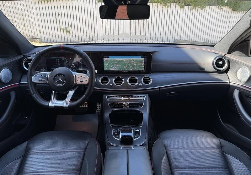 Mercedes-Benz E 53 AMG 4Matic+ , снимка 6 - Автомобили и джипове - 52836707