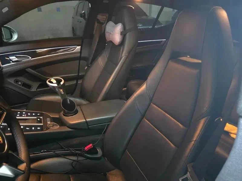 Porsche Panamera, снимка 15 - Автомобили и джипове - 56690385