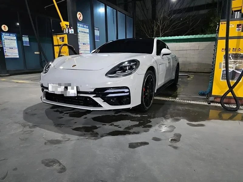 Porsche Panamera, снимка 17 - Автомобили и джипове - 56690385
