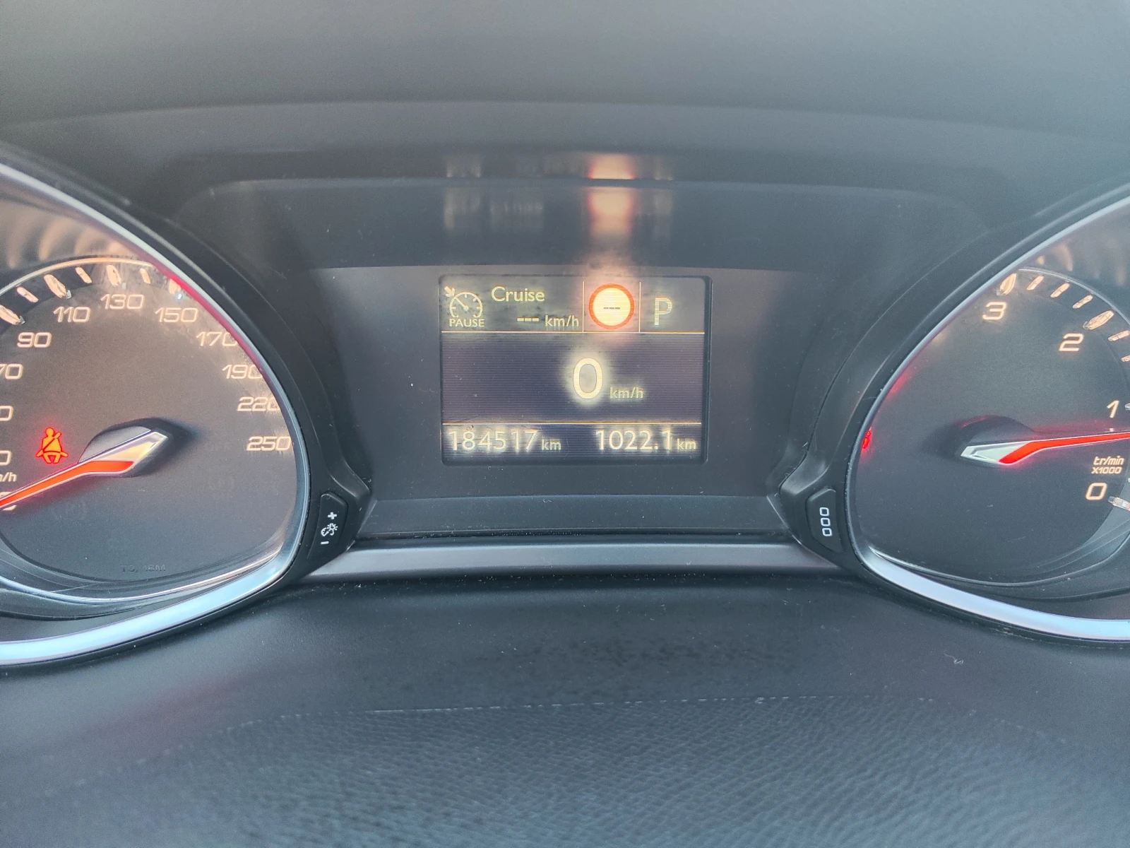 Peugeot 308 1.6 HDi   | Mobile.bg   12