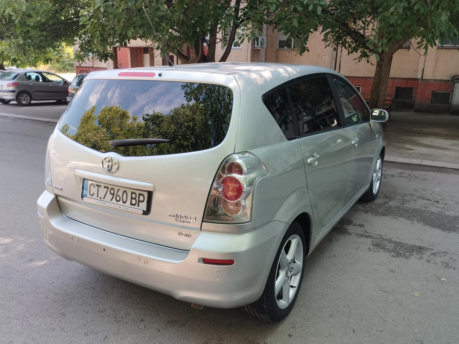 Toyota Corolla verso  - изображение 3