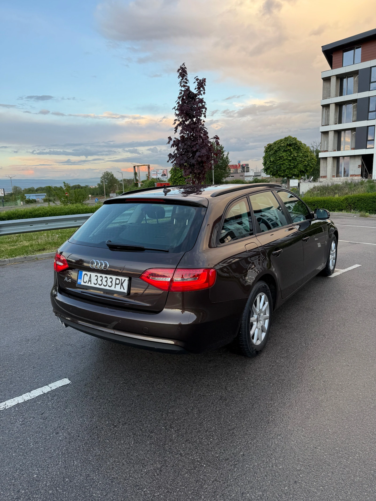 Audi A4  - изображение 7