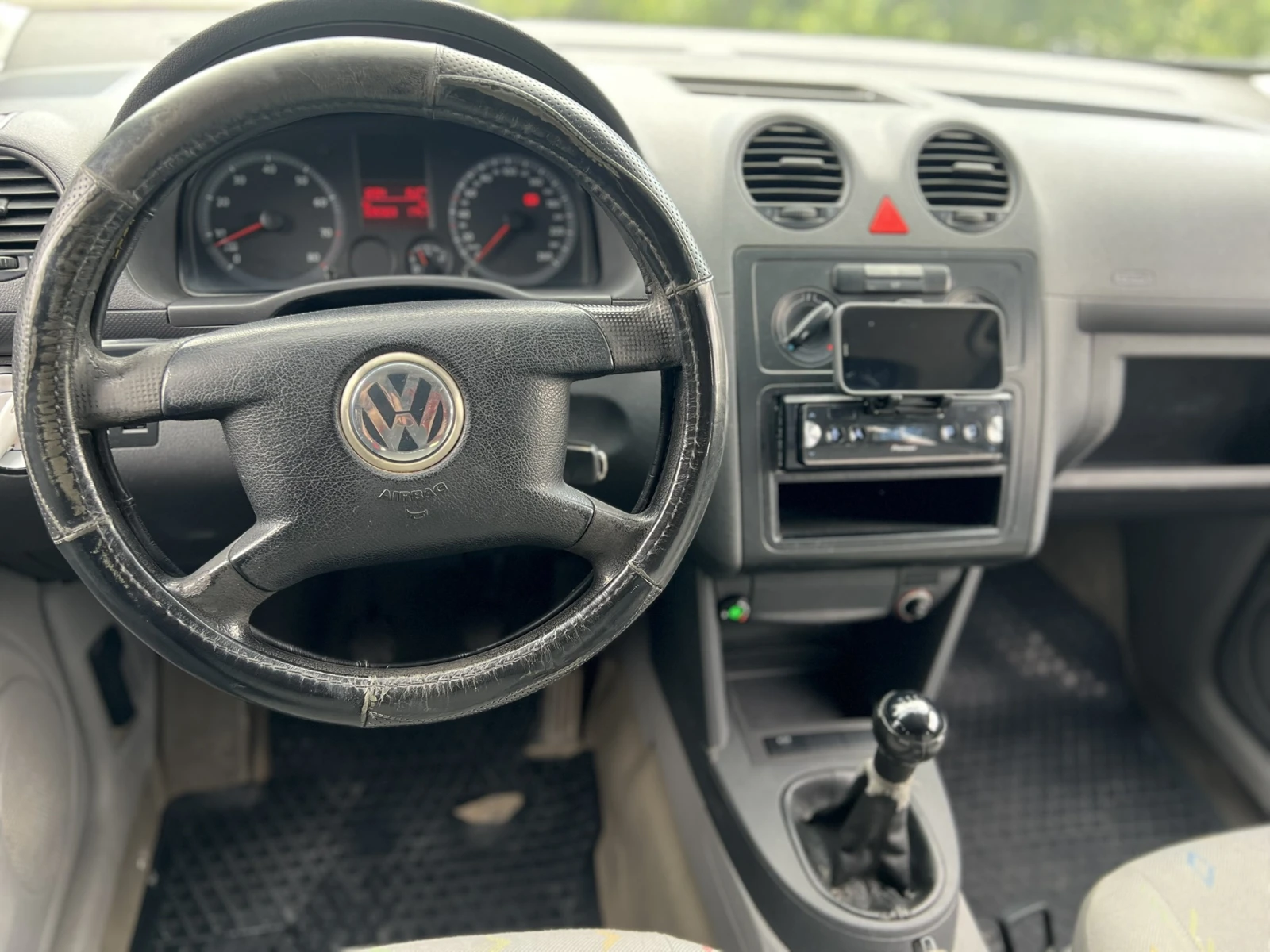 VW Caddy 1.6 LPG - изображение 8