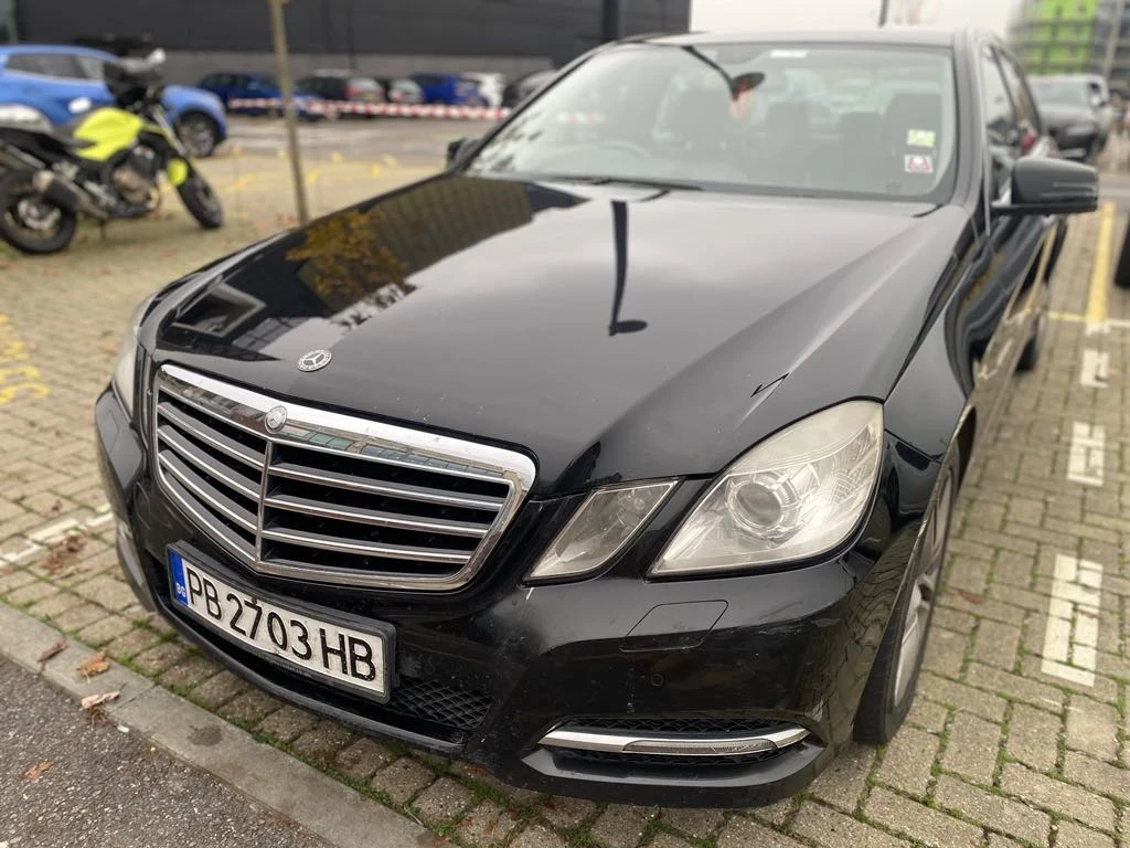 Mercedes-Benz E 220  - изображение 8