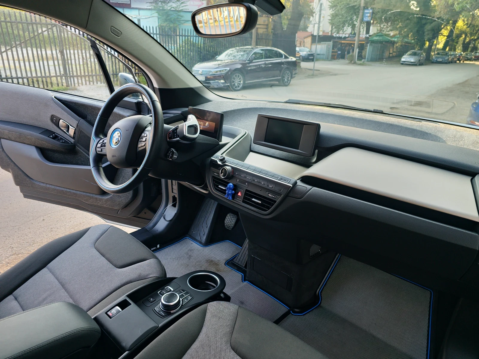 BMW i3 120 Ah - изображение 6