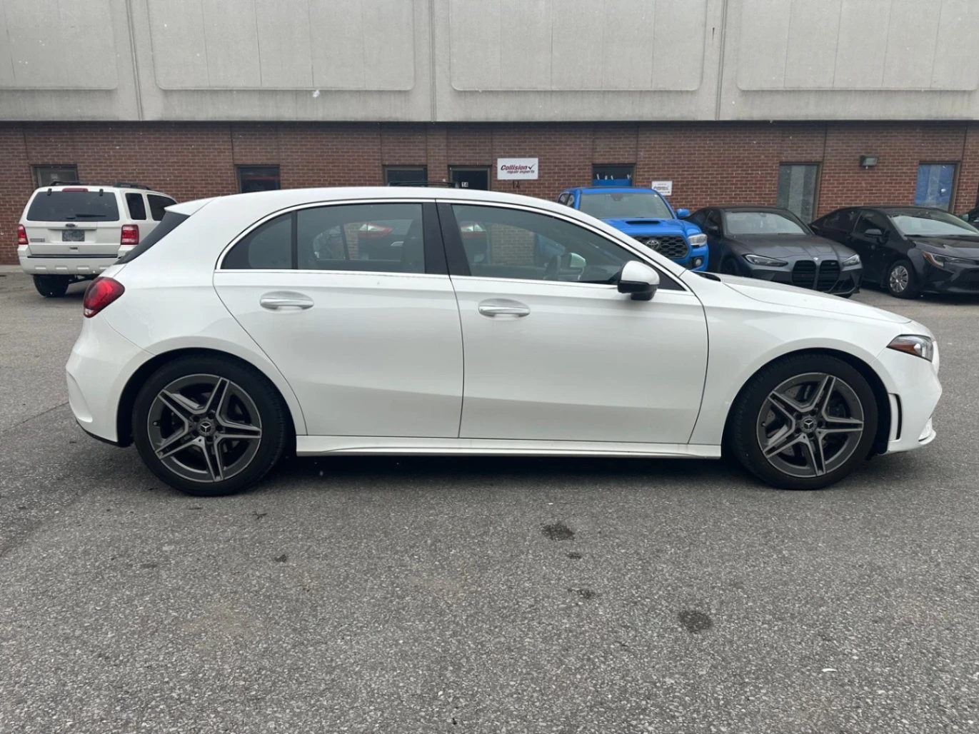 Mercedes-Benz A 250 * 4MATIC * CARFAX * БЕЗ ПЪРВОНАЧАЛНА ВНОСКА - изображение 3