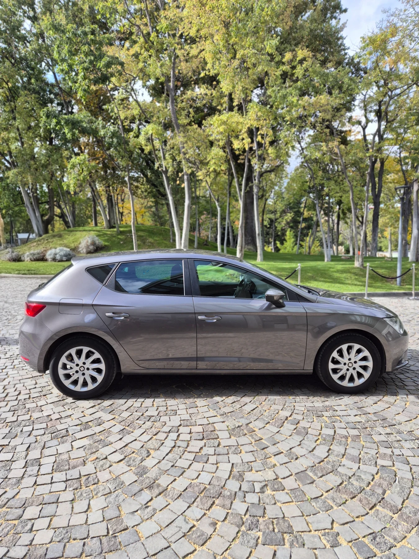 Seat Leon TSI NAVI FULL LED 105HP - изображение 7