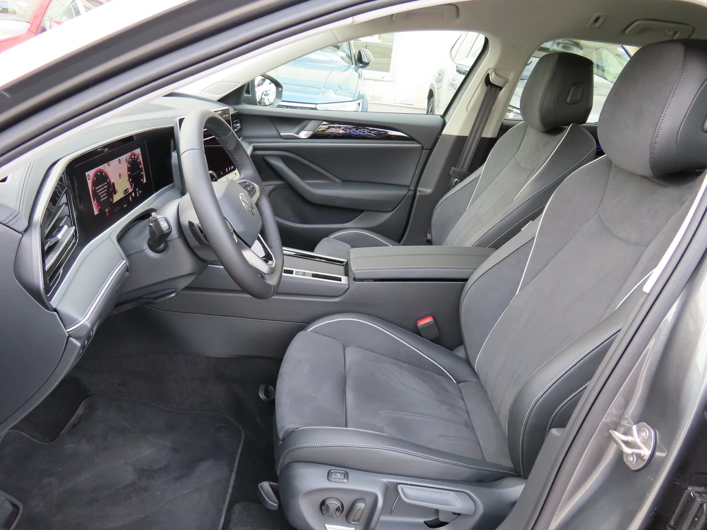 VW Passat 9 Elegance 2.0 TSI DSG | Mobile.bg � ����������� 7