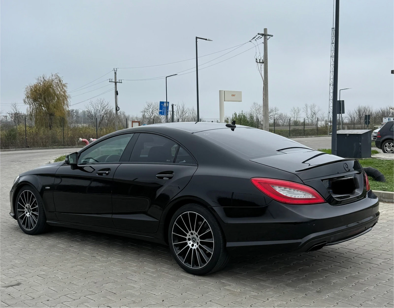 Mercedes-Benz CLS 350 AMG Line - изображение 4