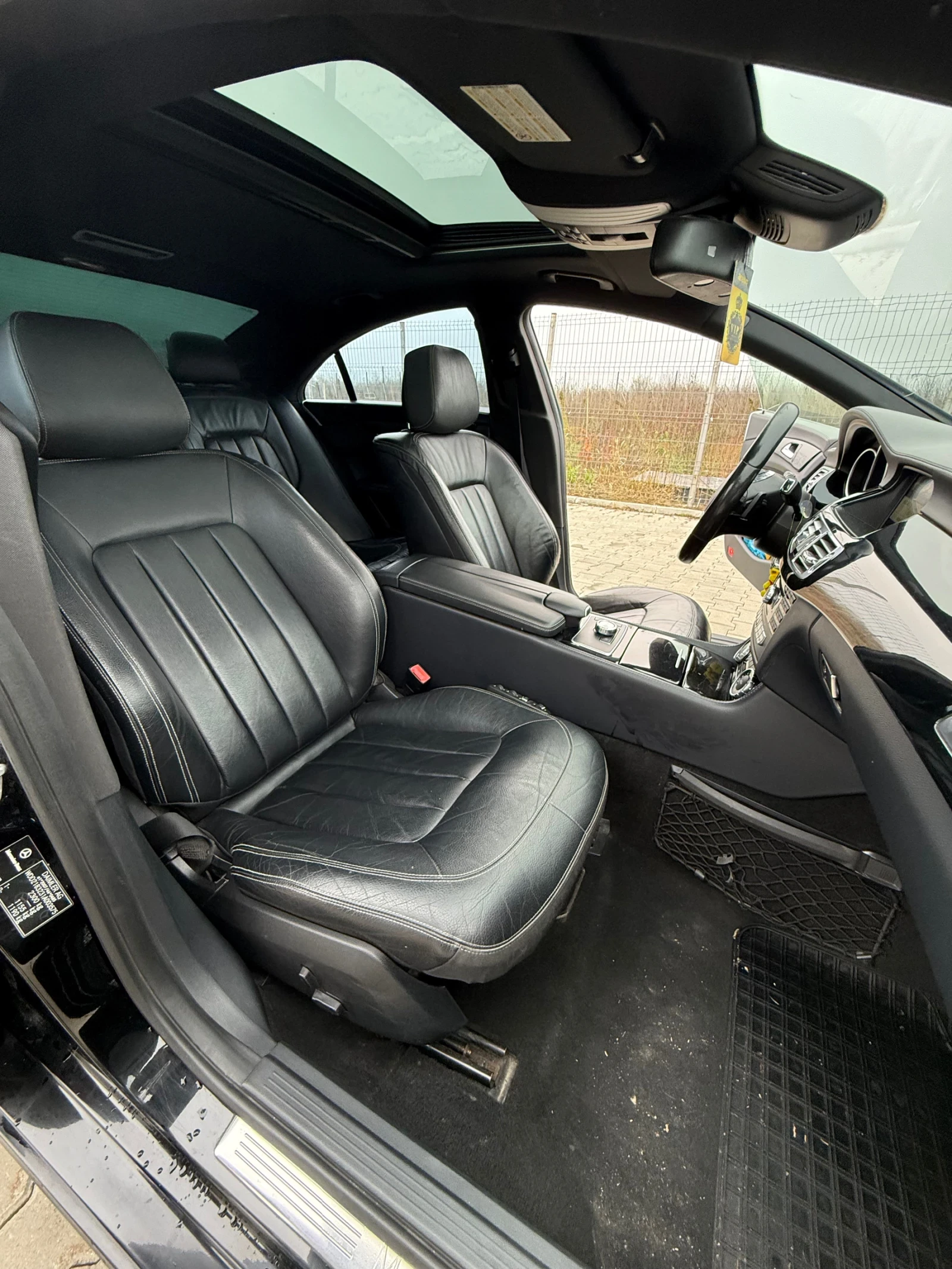 Mercedes-Benz CLS 350 AMG Line - изображение 8