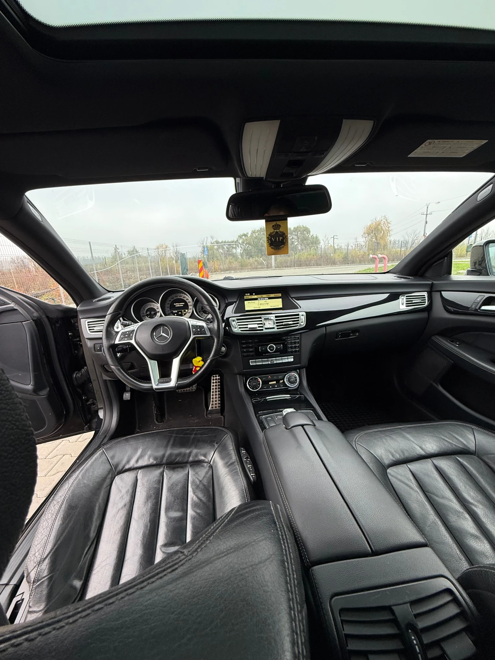 Mercedes-Benz CLS 350 AMG Line - изображение 5