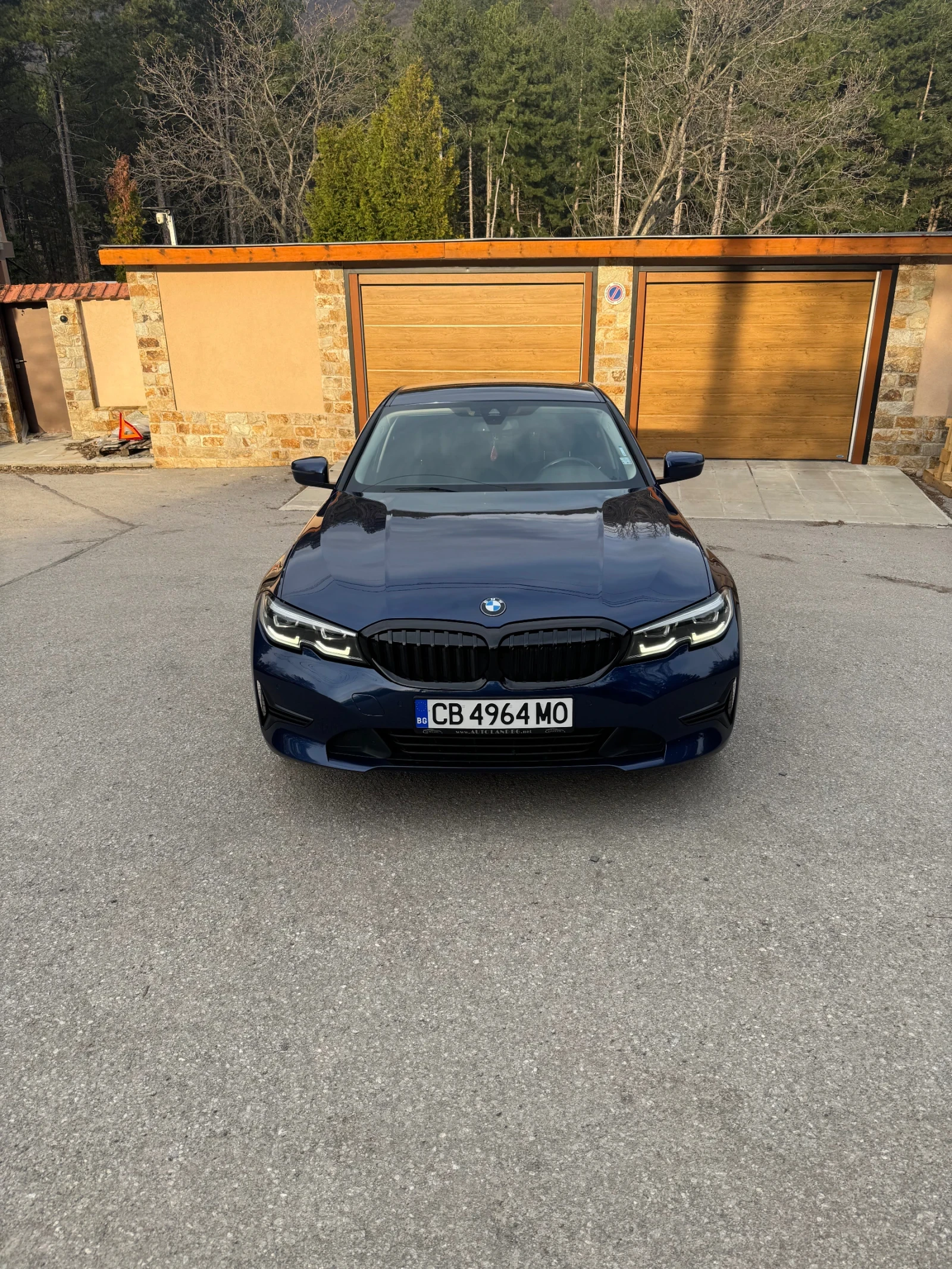 BMW 320 ТОП СЪСТОЯНИЕ, снимка 2 - Автомобили и джипове - 54159439