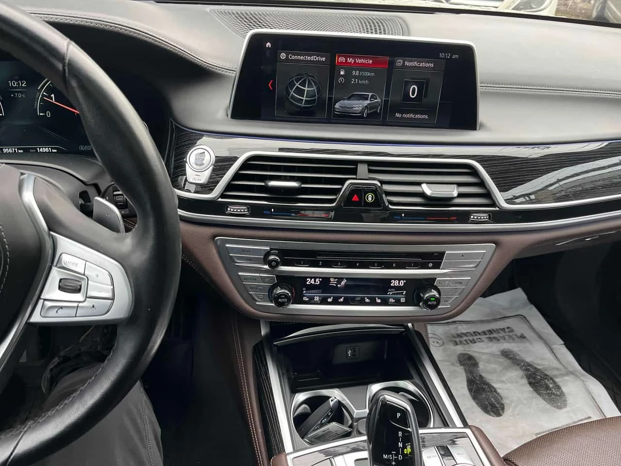BMW 750 * xDrive * CARFAX * DIGITAL KEY * ������ * HEAD-UP | Mobile.bg � ����������� 9