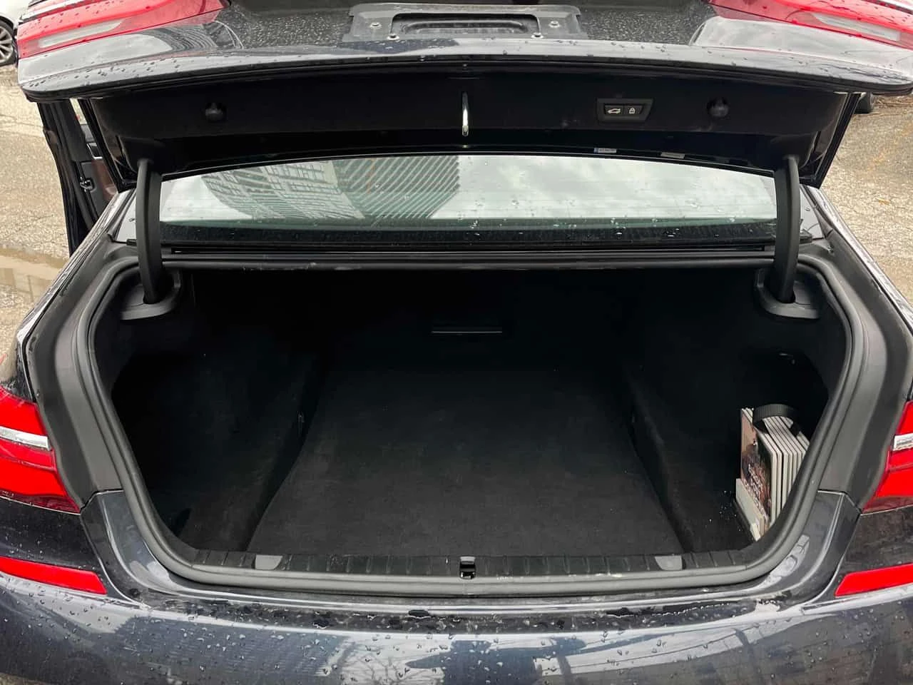 BMW 750 * xDrive * CARFAX * DIGITAL KEY * ������ * HEAD-UP | Mobile.bg � ����������� 15