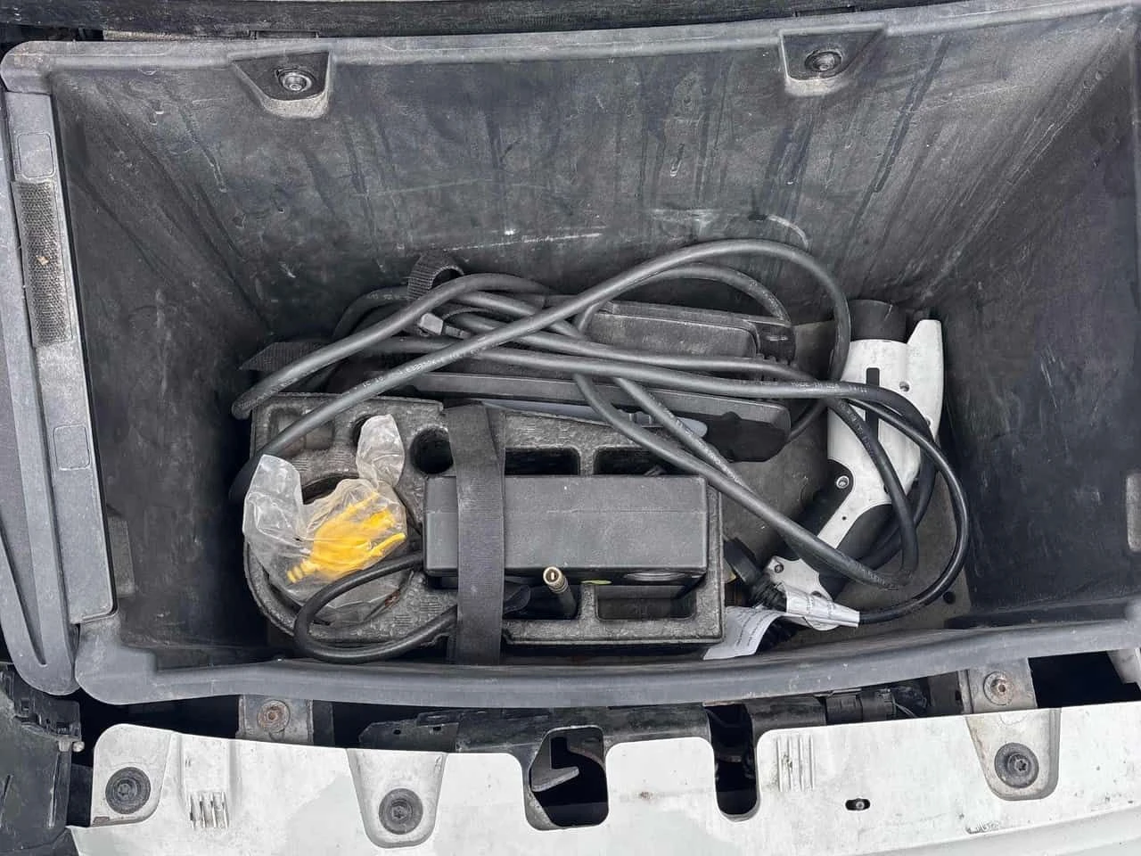 BMW i3 * 4dr HB w/Range Extender* 2 КЛЮЧА* ПОДГРЕВ* KEYLE, снимка 14 - Автомобили и джипове - 54379372
