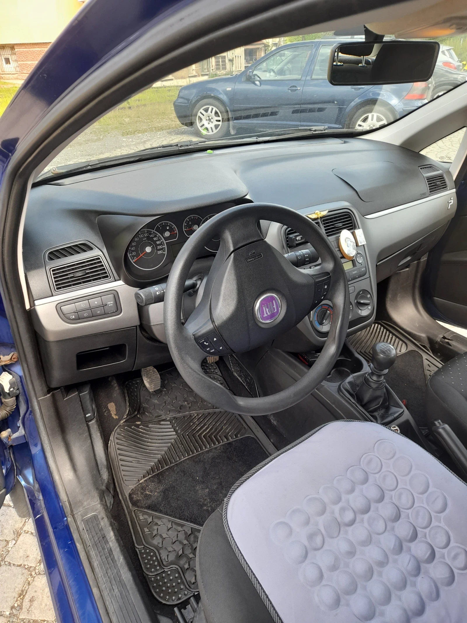 Fiat Punto 1.4  75к.с, снимка 6 - Автомобили и джипове - 54511669