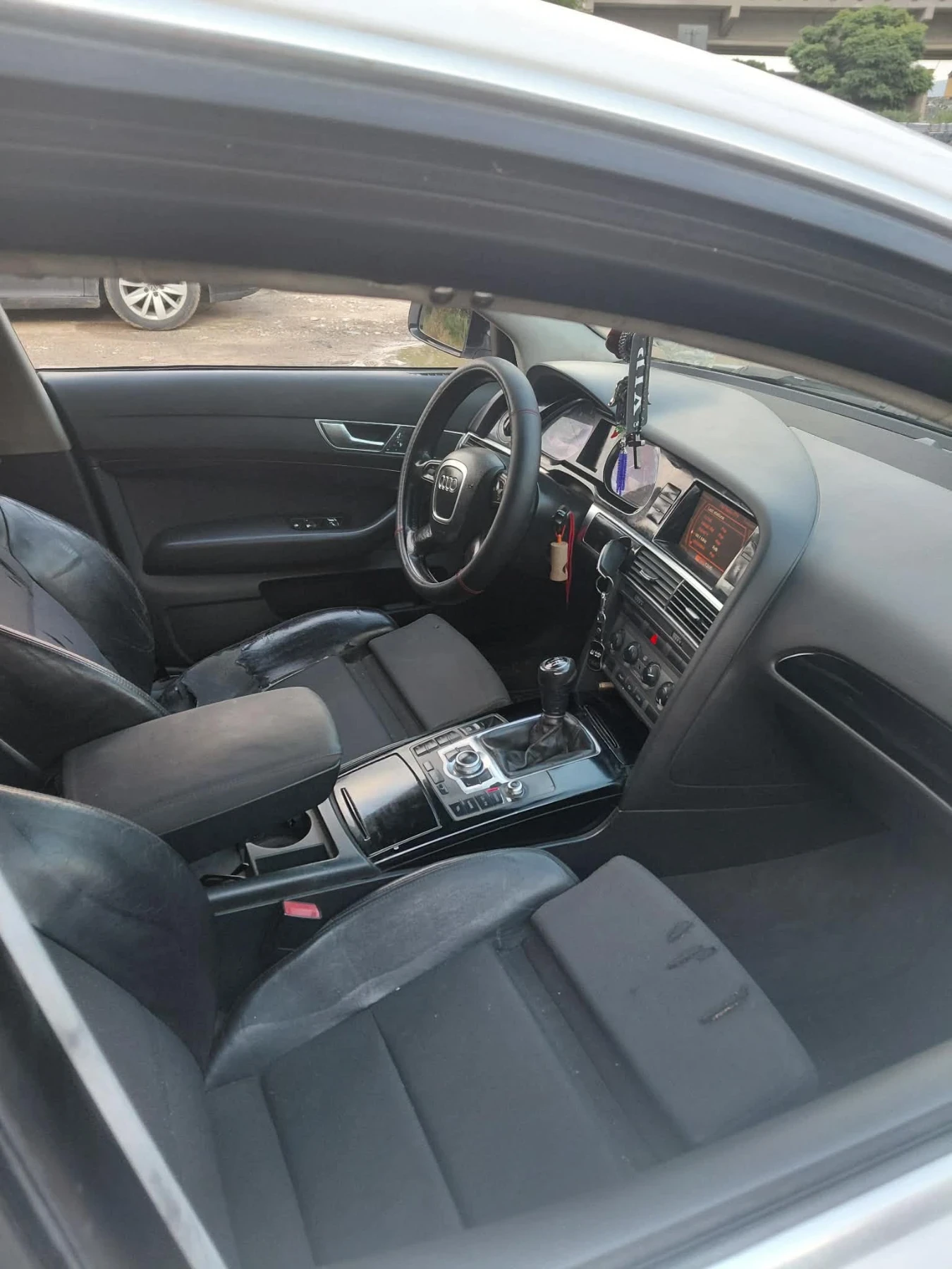 Audi A6 2000, снимка 4 - Автомобили и джипове - 55461829