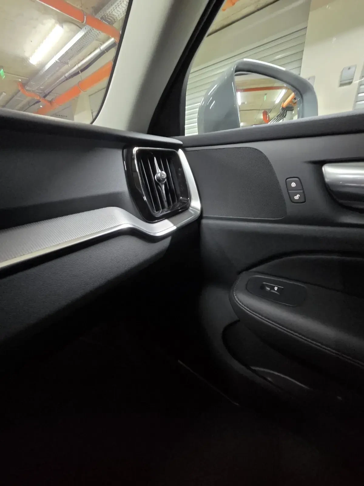 Volvo V60 Cross Country, снимка 8 - Автомобили и джипове - 55145727