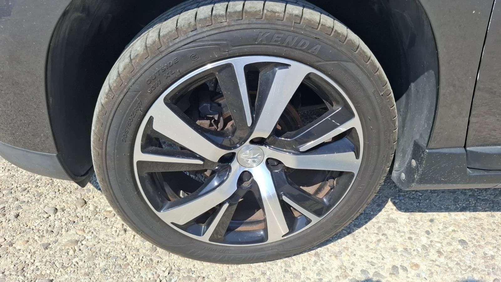 Peugeot 2008 1.2 БЕНЗИН, снимка 10 - Автомобили и джипове - 55342331