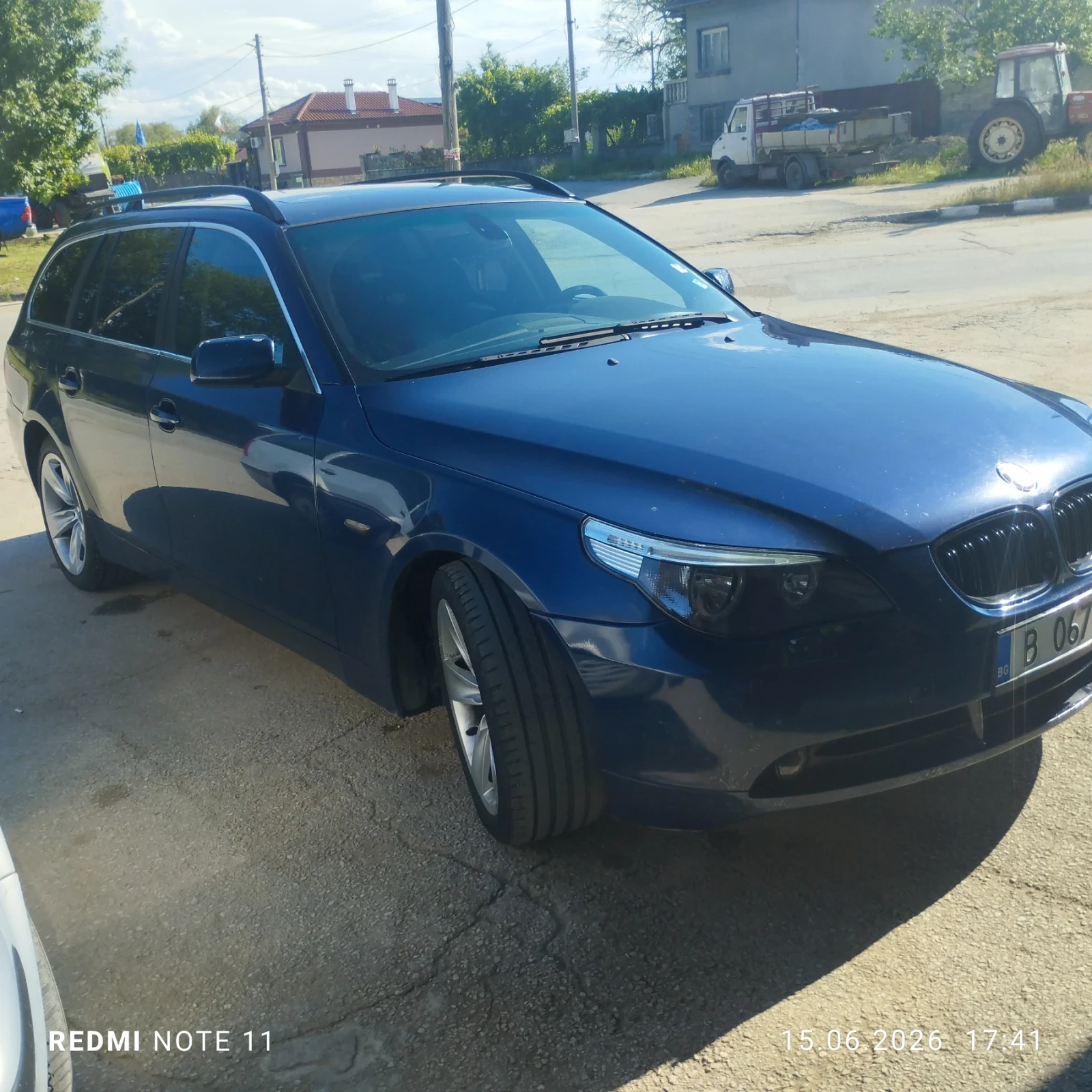 BMW 523, снимка 2 - Автомобили и джипове - 55458490
