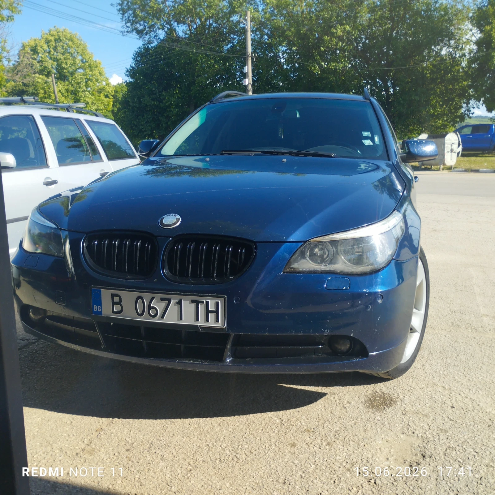 BMW 523