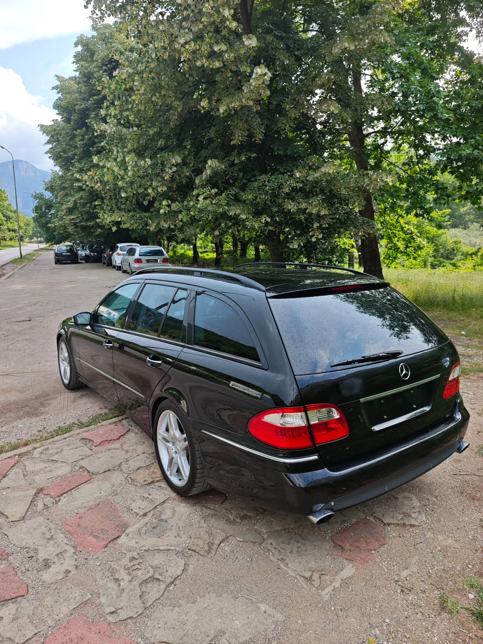Mercedes-Benz E 320 3.2CDI AMG ПАКЕТ, снимка 7 - Автомобили и джипове - 55458806