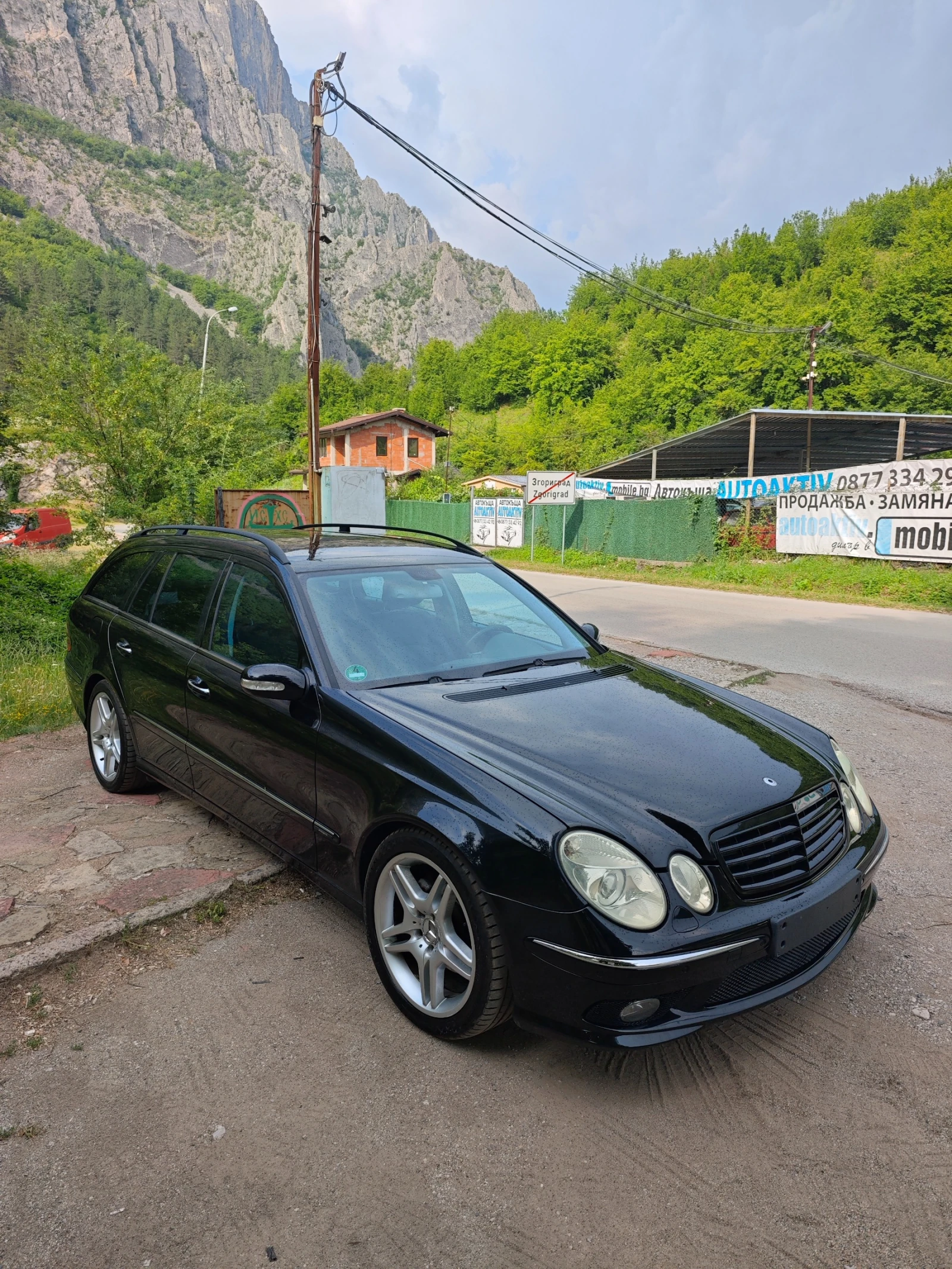 Mercedes-Benz E 320 3.2CDI AMG ПАКЕТ, снимка 3 - Автомобили и джипове - 55458806